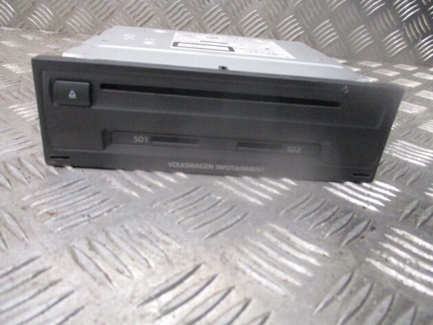 2013 GENUINE VW GOLF MK7 RADIO STEREO SAT NAV HEAD UNIT 5G0035874 - Image 2
