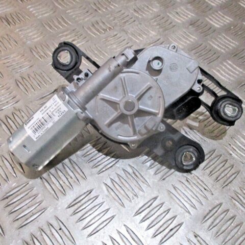 2018 GENUINE VW GOLF MK7 REAR WINDCSREEN WIPER MOTOR 5G0955711C