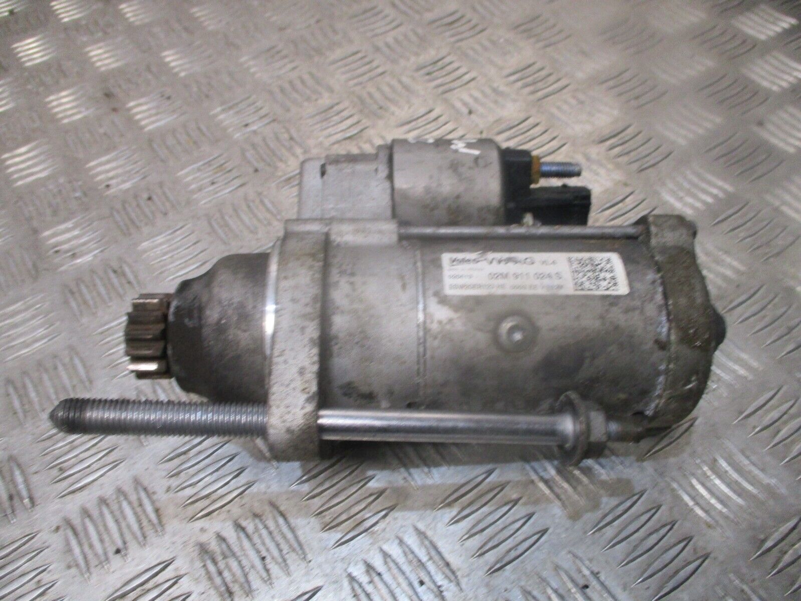 2013 GENUINE VW GOLF MK7 VALEO MANUAL STARTER MOTOR 02M911024S - Image 3