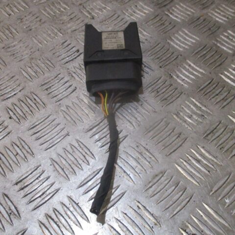 2014 GENUINE AUDI A3 FUEL PUMP CONTROL MODULE ECU 5Q0906093