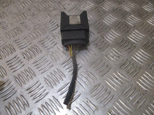 2014 GENUINE AUDI A3 FUEL PUMP CONTROL MODULE ECU 5Q0906093