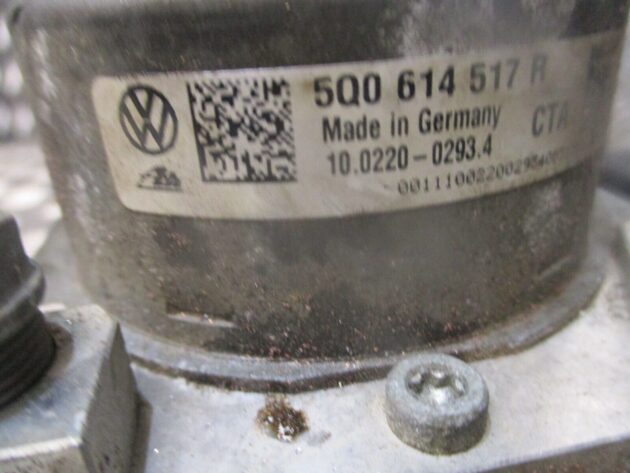 2013 GENUINE VW GOLF MK7 ABS PUMP CONTROL MODULE 5Q0614517R 5Q0907379S - Image 2