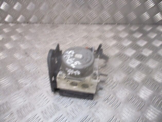 2013 GENUINE VW GOLF MK7 ABS PUMP CONTROL MODULE 5Q0614517R 5Q0907379S - Image 3