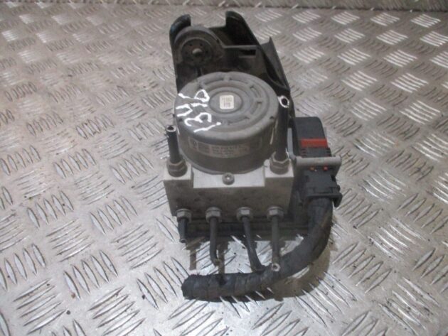 2014 GENUINE AUDI A3 8V ABS PUMP CONTROL MODULE 5Q0614517T