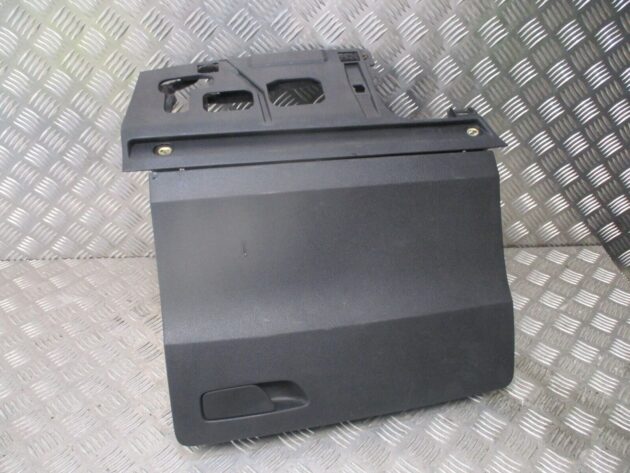 2019 GENUINE AUDI Q2 GLOVE BOX STORAGE COMPARTMENT 81C857035A