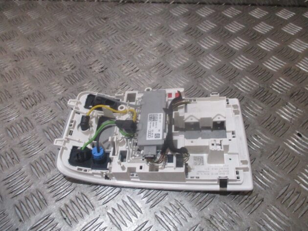 2014 GENUINE AUDI A3 8V INTERIOR ROOF READING LIGHT LAMP 8V0947135A - Image 3
