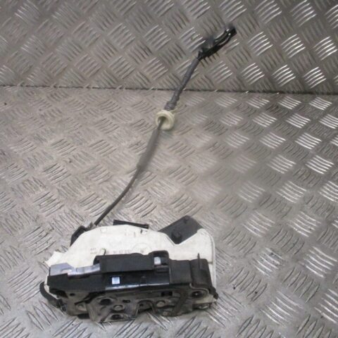 2013 VW GOLF MK7 FRONT LEFT PASSENGER SIDE DOOR LOCK MECHANISM 5K2837015D OEM