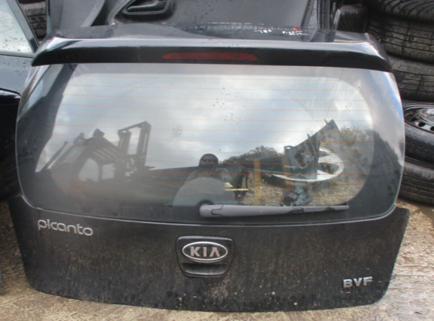 2012 GENUINE KIA PICANTO REAR BARE TAILGATE BOOTLID