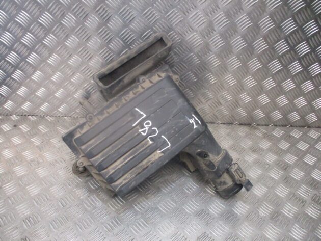 2014 GENUINE VW GOLF MK7 1.6TDI AIR FILTER BOX MASS FLOW SENSOR 5Q0129607AE - Image 2