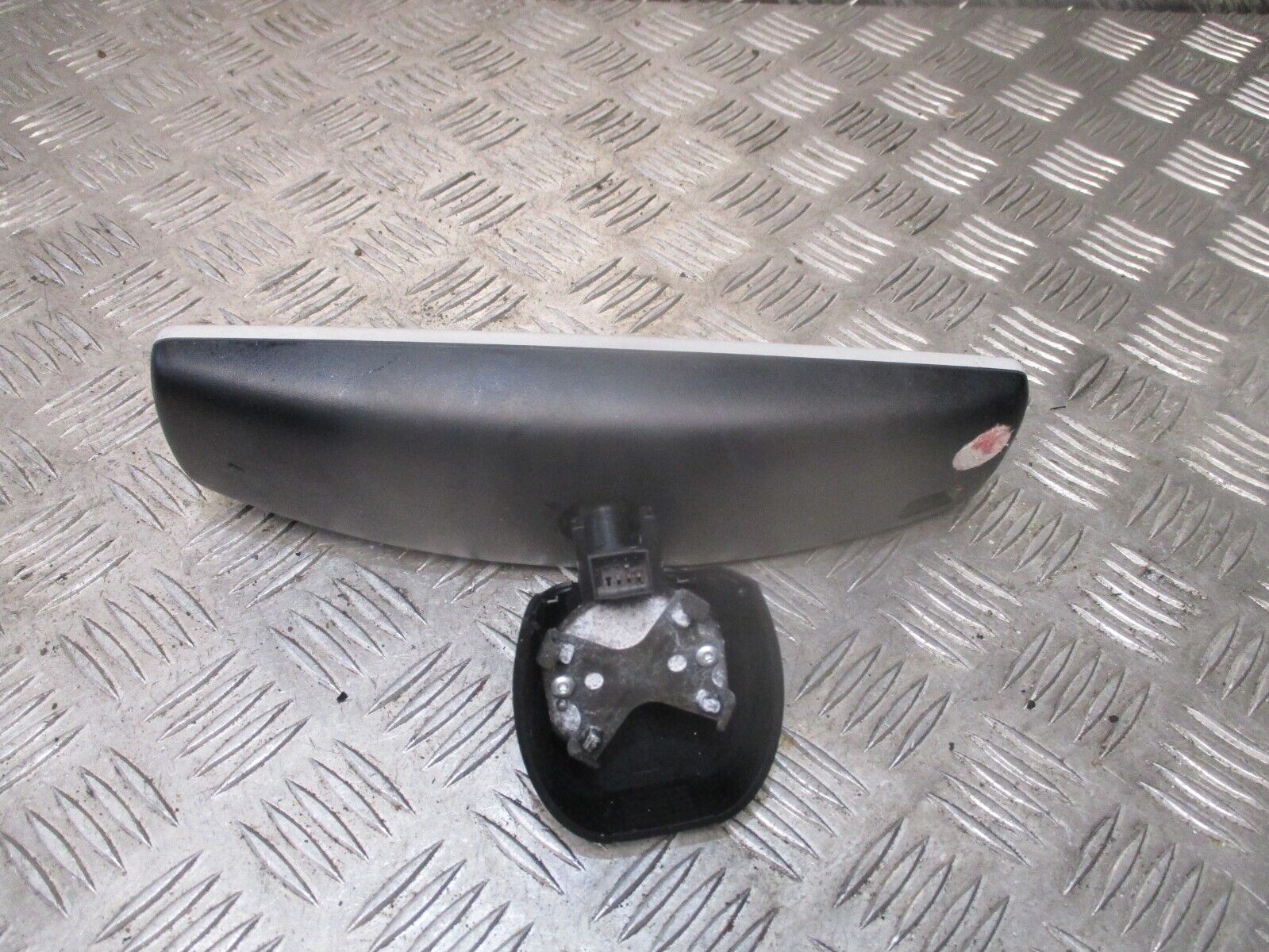 2013 GENUINE VW GOLF MK7 INTERIOR REAR VIEW MIRROR 7N0857511L - Image 3