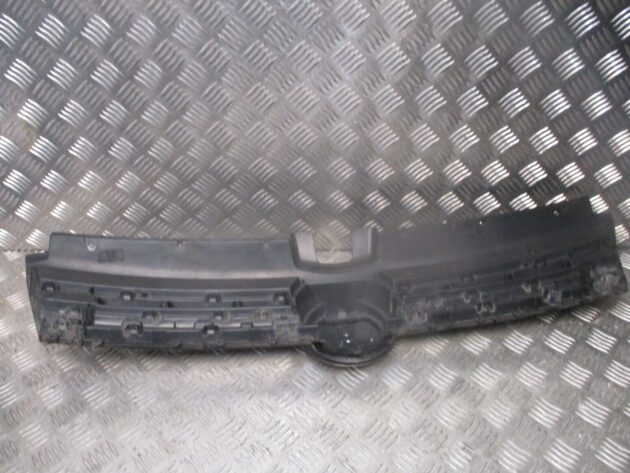 2013 GENUINE VW GOLF MK7 FRONT BUMPER UPPER RADIATOR GRILL 5G0853653E - Image 3