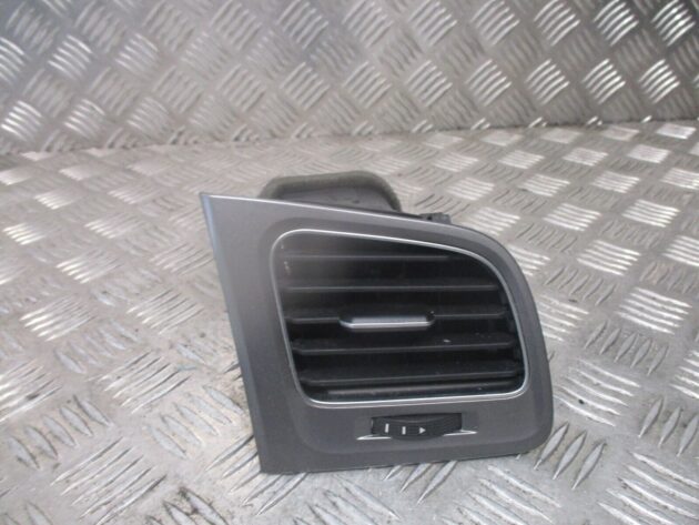 2014 GENUINE VW GOLF MK7 FRONT RIGHT DRIVER SIDE AIRVENT 5G2819704H