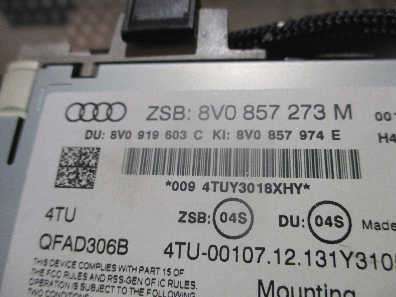 2014 GENUINE AUDI A3 8V MULTI FUNCTION DISPLAY SCREEN 8V0857273M - Image 2