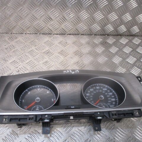 2013 GENUINE VW GOLF MK7 SPEEDOMETER INSTRUMENT CLUSTER CLOCK 5G0920960A