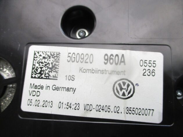 2013 GENUINE VW GOLF MK7 SPEEDOMETER INSTRUMENT CLUSTER CLOCK 5G0920960A - Image 2