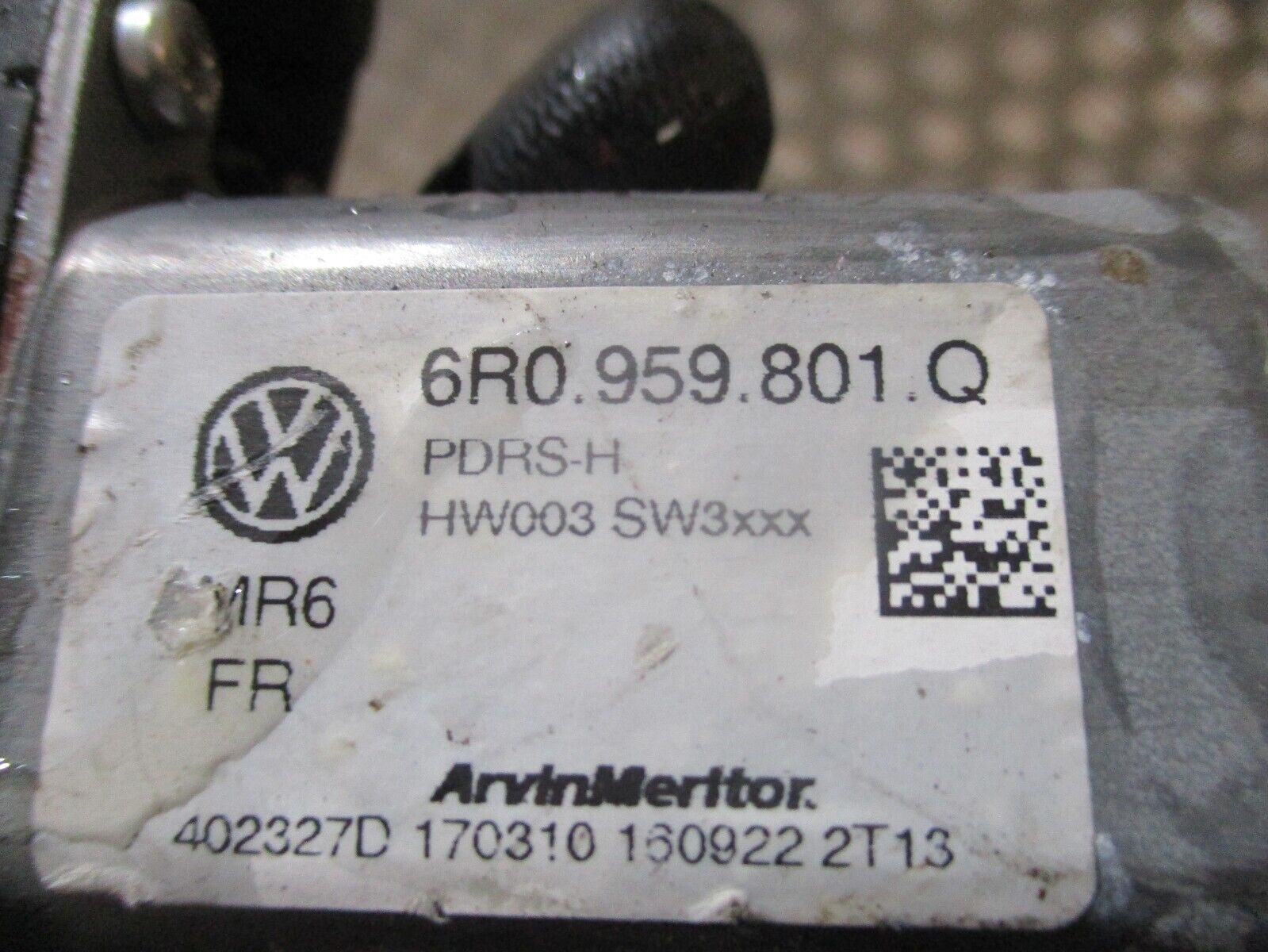 2015 GENUINE SEAT IBIZA FRONT LEFT PASSENGER SIDE WINDOW MOTOR 6R0959801Q - Image 3