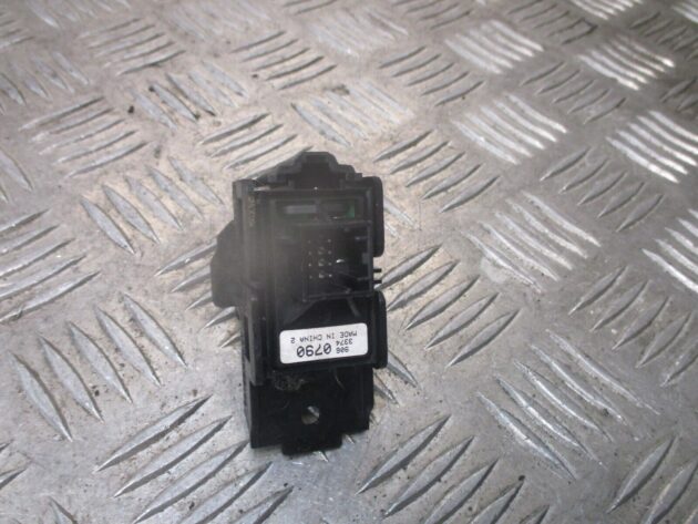 2013 TOYOTA AVENSIS ELECTRIC HANDBRAKE PARKING BRAKE SWITCH BUTTON 9060790 - Image 3