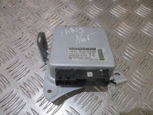 2016 GENUINE TOYOTA YARIS STEERING ECU CONTROL MODULE 89650-0D275 - Image 3