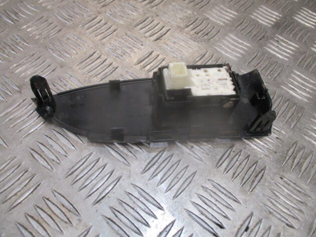 2011 GENUINE TOYOTA PRIUS FRONT LEFT PASSENGER SIDE WINDOW SWITCH 74232-47080 - Image 3
