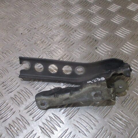 2012 GENUINE SKODA OCTAVIA FRONT RIGHT DRIVER SIDE BONNET HINGE1Z0823302C