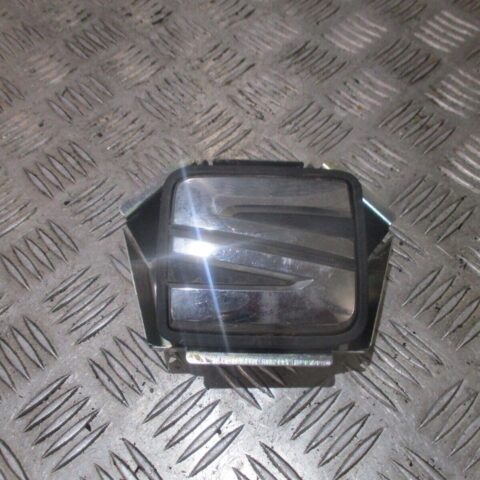 2014 GENUINE SEAT LEON TAILGATE BOOTLID HANDLE BADGE 5F0827565B