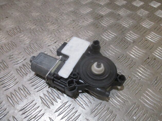 2014 GENUINE VW GOLF MK7 REAR LEFT PASSENGER SIDE WINDOW MOTOR 5Q0959811