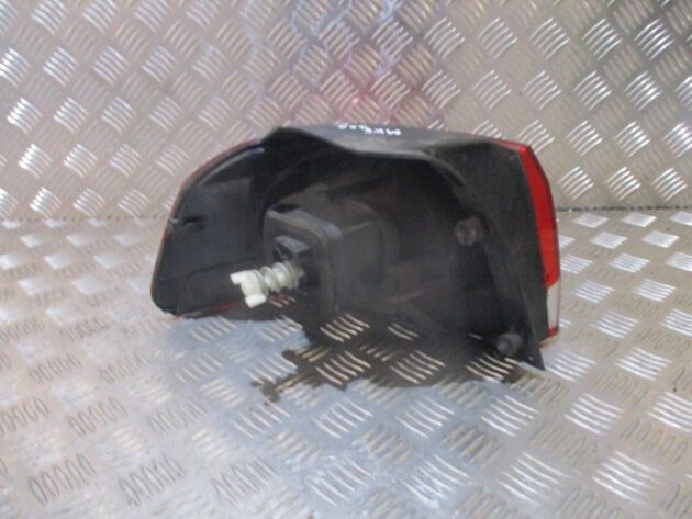 2012 GENUINE VW GOLF MK6 3DOOR REAR RIGHT DRIVER SIDE TAILLIGHT LAMP OSR - Image 3