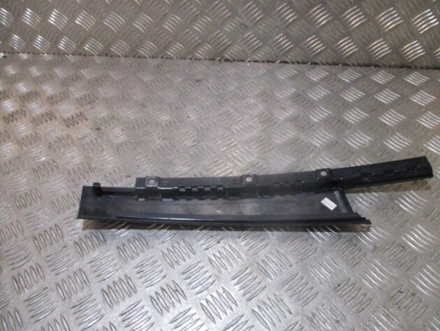 2016 GENUINE AUDI 1 8X REAR RIGHT DRIVER SIDE DOOR B PILLAR TRIM 8X4839902E - Image 2