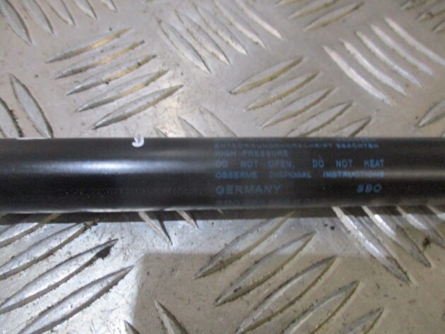 2012 GENUINE AUDI A3 8P FRONT BONNET GAS STRUT 8P0823359B - Image 2