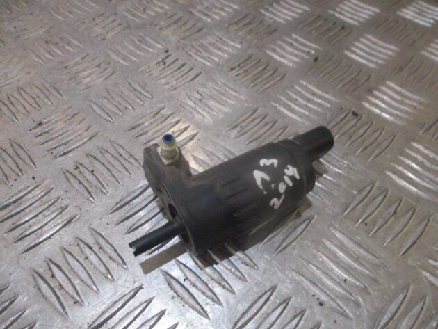 2014 GENUINE VW SEAT SKODA AUDI WASHER BOTTLE PUMP 1K6955651 - Image 3