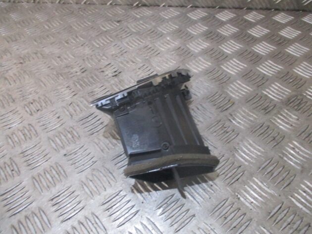 2014 GENUINE SEAT LEON FRONT LEFT PASSENGER SIDE DASHBOARD AIRVENT 5F2820901 - Image 2