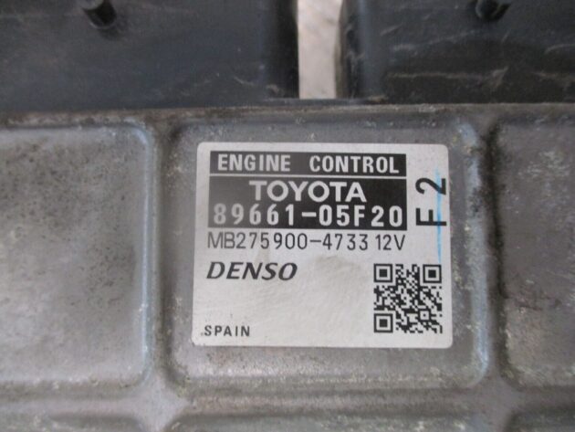 2012 GENUINE TOYOTA AVENSIS ENGINE ECU CONTROL MODULE 89661-05F20 - Image 2