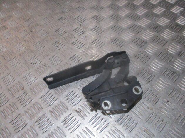 2013 GENUINE VW PASSAT FRONT RIGHT DRIVER SIDE BONNET HINGE 3AA823302 - Image 2