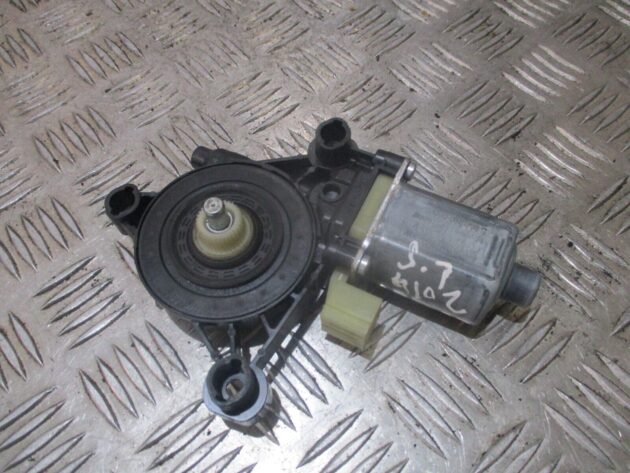 2014 GENUINE SEAT LEON FRONT LEFT PASSENGER SIDE WINDOW MOTOR 5Q0959801B - Image 3