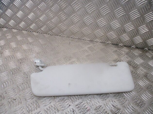 2012 GENUINE AUDI A4 FRONT RIGHT DRIVER SIDE SUNVISOR 8K0857552 - Image 3
