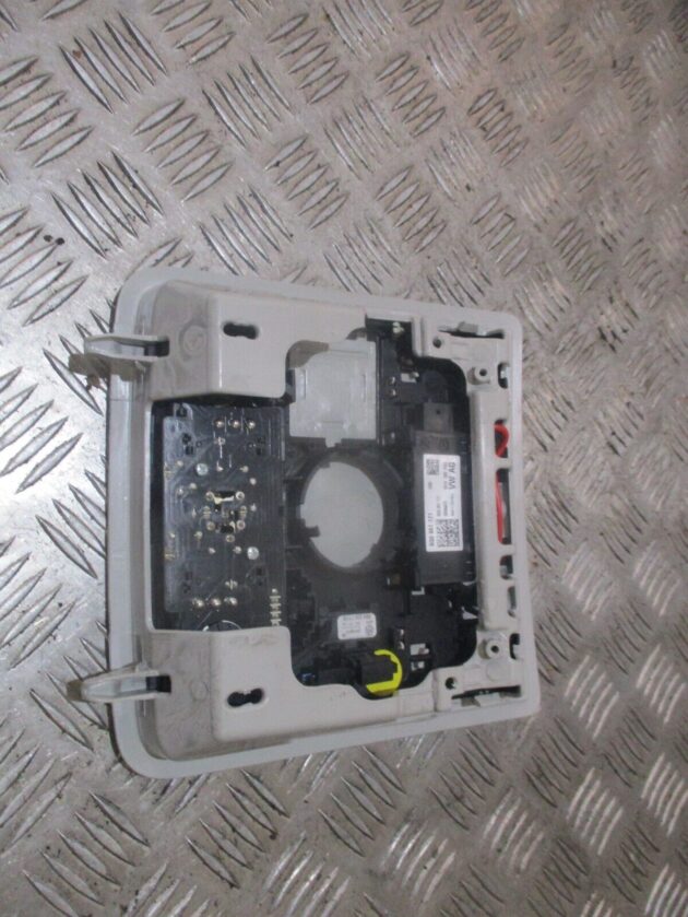 2014 GENUINE SEAT LEON INTERIOR ROOF READING LIGHT LAMP 5Q0951171 - Image 3