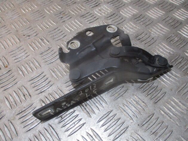 2013 GENUINE VW PASSAT FRONT LEFT PASSENGER SIDE BONNET HINGE 3AA823301