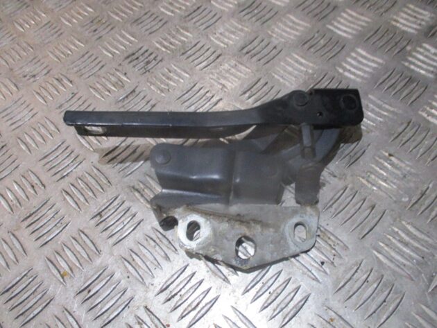2013 GENUINE VW PASSAT FRONT LEFT PASSENGER SIDE BONNET HINGE 3AA823301 - Image 2