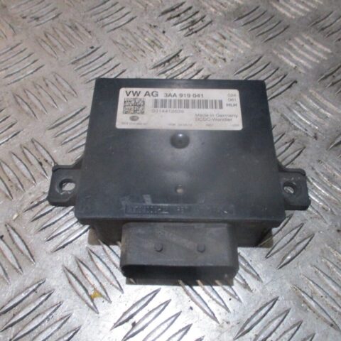 2013 GENUINE VW PASSAT B7 VOLTAGE STABILISER CONTROL MODULE 3AA919041