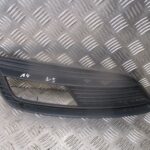 2012 GENUINE AUDI A4 FRONT LEFT PASSENGER SIDE FOG LIGHT BRACKET 8K0807681K