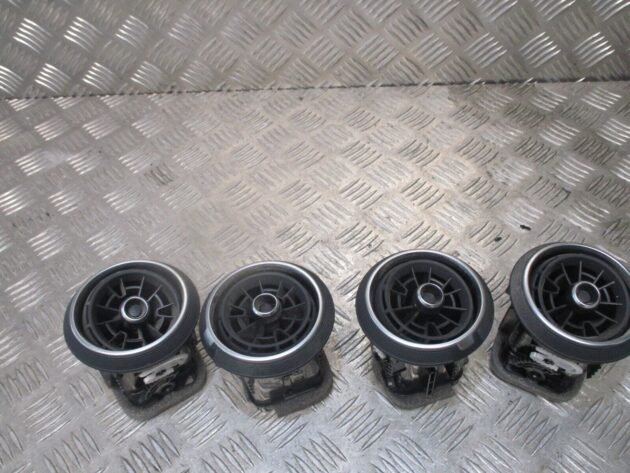 2019 GENUINE AUDI A3 8V FRONT DASHBOARD 4 X AIRVENTS 81A820901E - Image 2