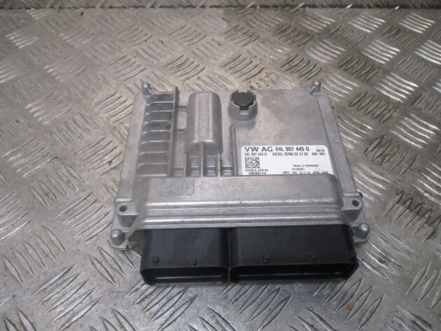 2019 GENUINE AUDI A3 8V ENGINE ECU CONTROL UNIT MODULE 04L907445G