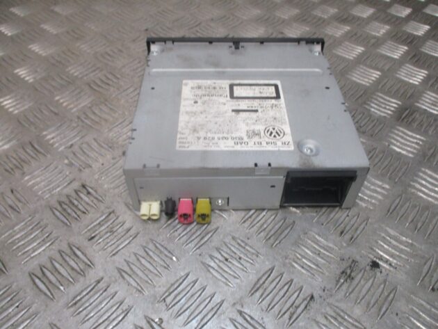 2014 GENUINE VW GOLF MK7 RADIO CD SD CARD MULTIMEDIA HEAD UNIT 5G0035820A - Image 3