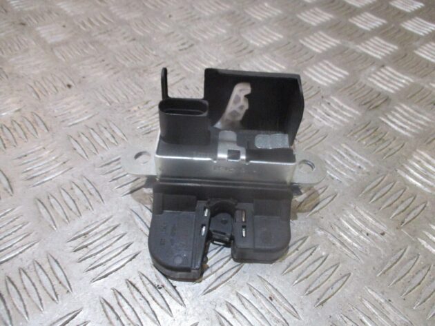2016 GENUINE VW GOLF MK7 GTD REAR TAILGATE BOOT LOCK LATCH MECHANISM 5G6827505