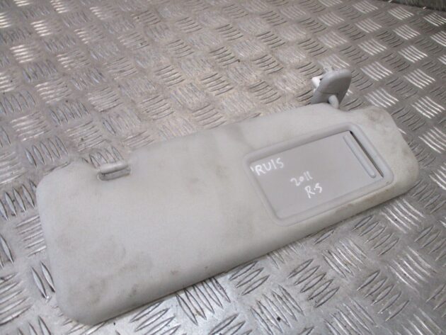 2011 GENUINE TOYOTA PRIUS FRONT RIGHT DRIVER SIDE SUNVISOR OSF