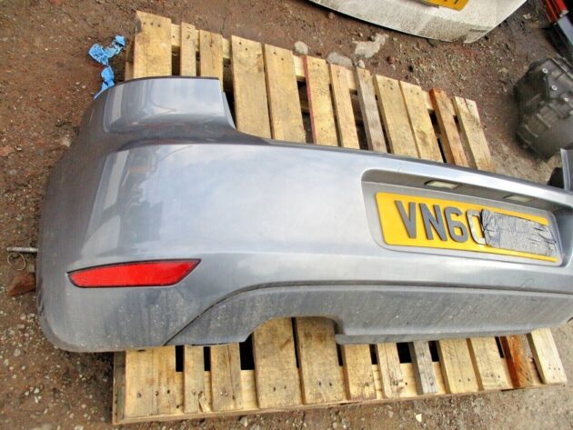 2012 GENUINE VW GOLF MK6 HATCHBACK REAR BUMPER - Image 2