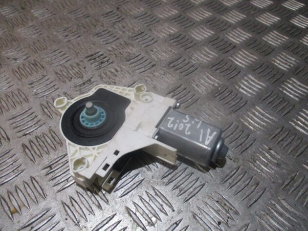 2012 GENUINE AUDI A1 8X FRONT LEFT PASSENGER SIDE WINDOW MOTOR 8X0959801C