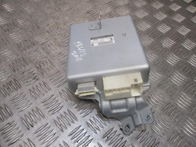 2011 GENUINE TOYOTA PRIUS POWER STEERING CONTROL MODULE ECU 89650-47270 - Image 3