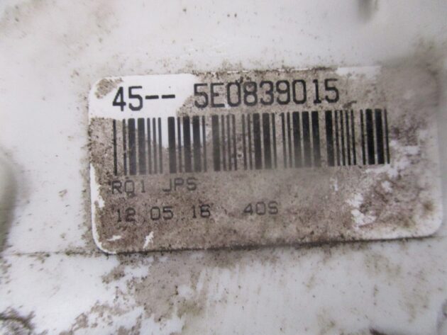 2015 SKODA OCTAVIA REAR LEFT PASSENGER SIDE DOOR LOCK MECHANISM 5E0839015 OEM - Image 2