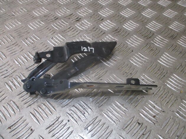 2012 GENUINE VW GOLF MK6 FRONT RIGHT DRIVER SIDE BONNET HINGE 5K0823302B